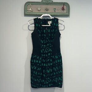 Milly of New York Sleeveless Black & Green Zip Dress, mini Size 4